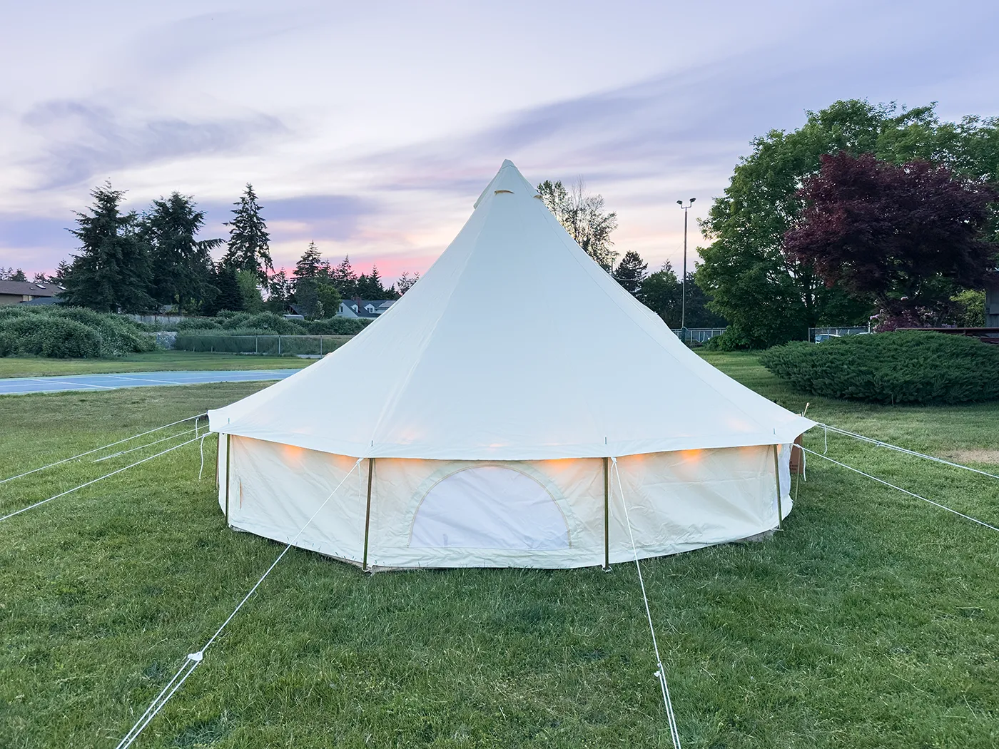 Lookbook 6 Happy Yarvi glamping canvas bell tent rental in Washington